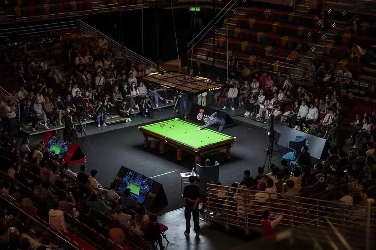 中扮演着不 中扮演着不