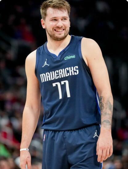 值得球迷们 值得球迷们