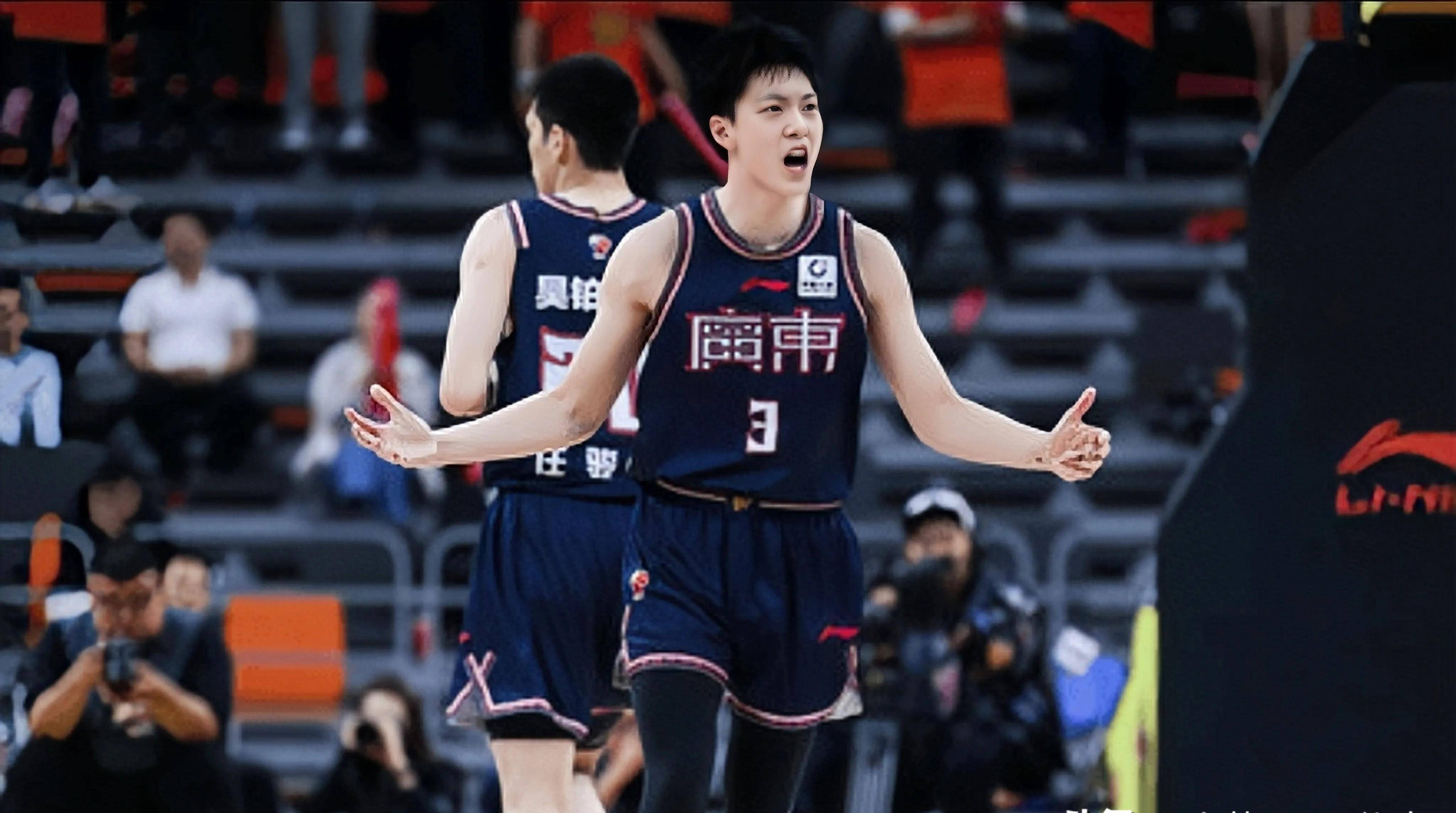 通过定位球 通过定位球